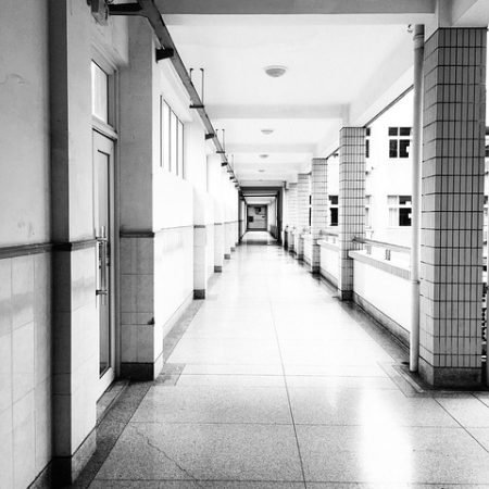 high-school-993886_640